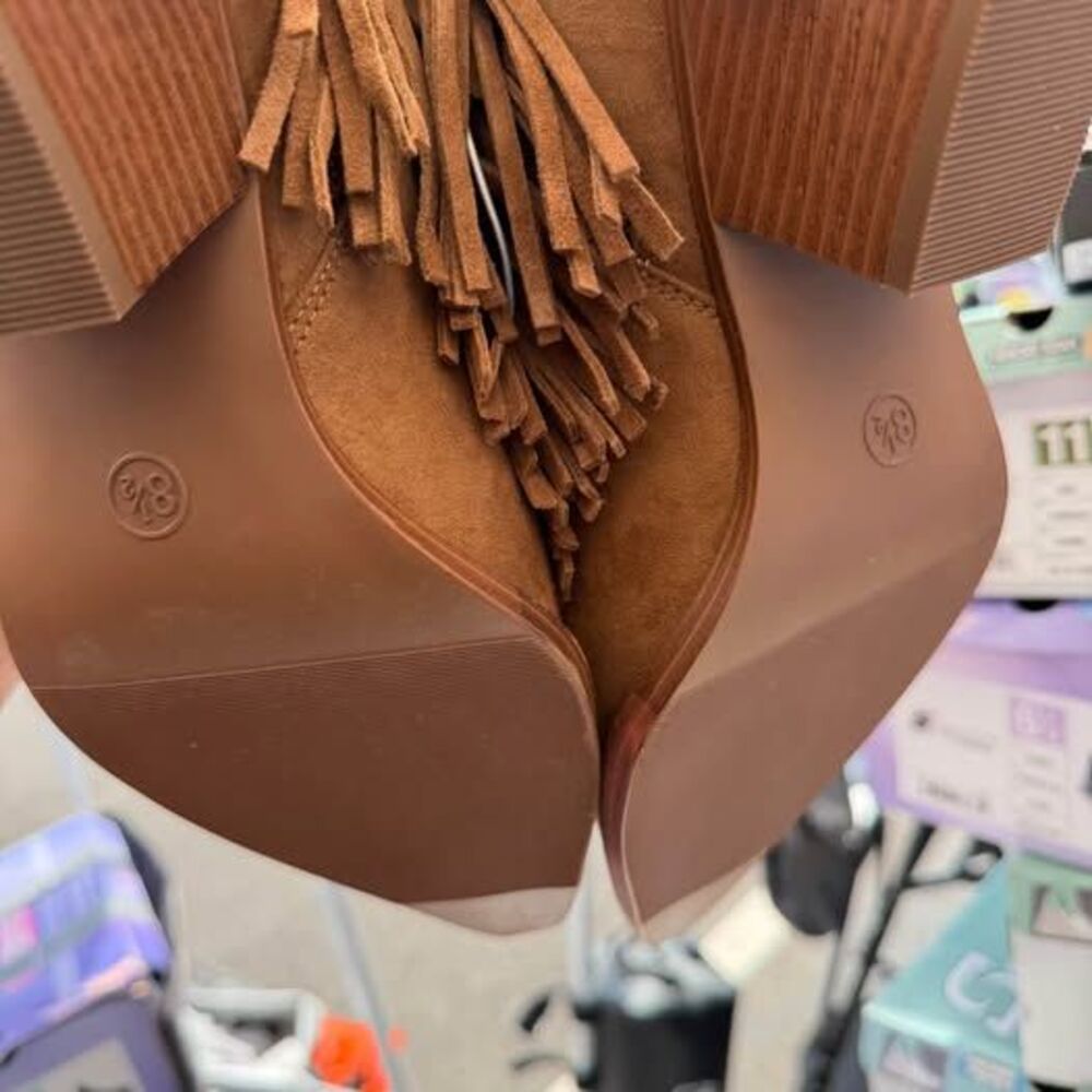 Brown Fringe Ankle Boots Women's 8.5 - Picture 5 of 5